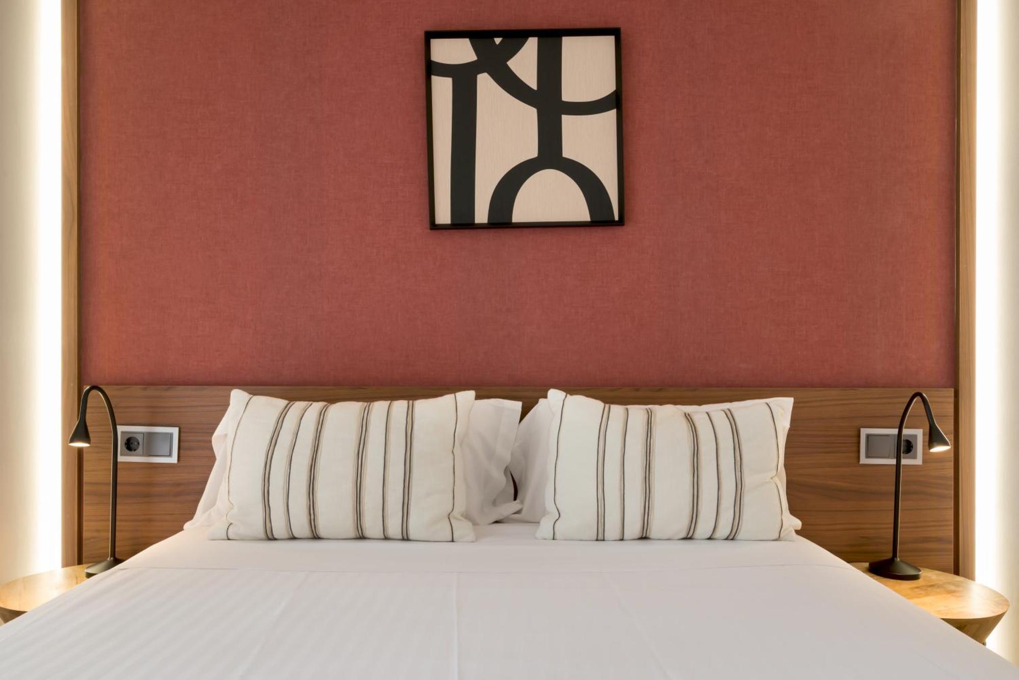 Roisa Hostal Boutique Madrid Buitenkant foto