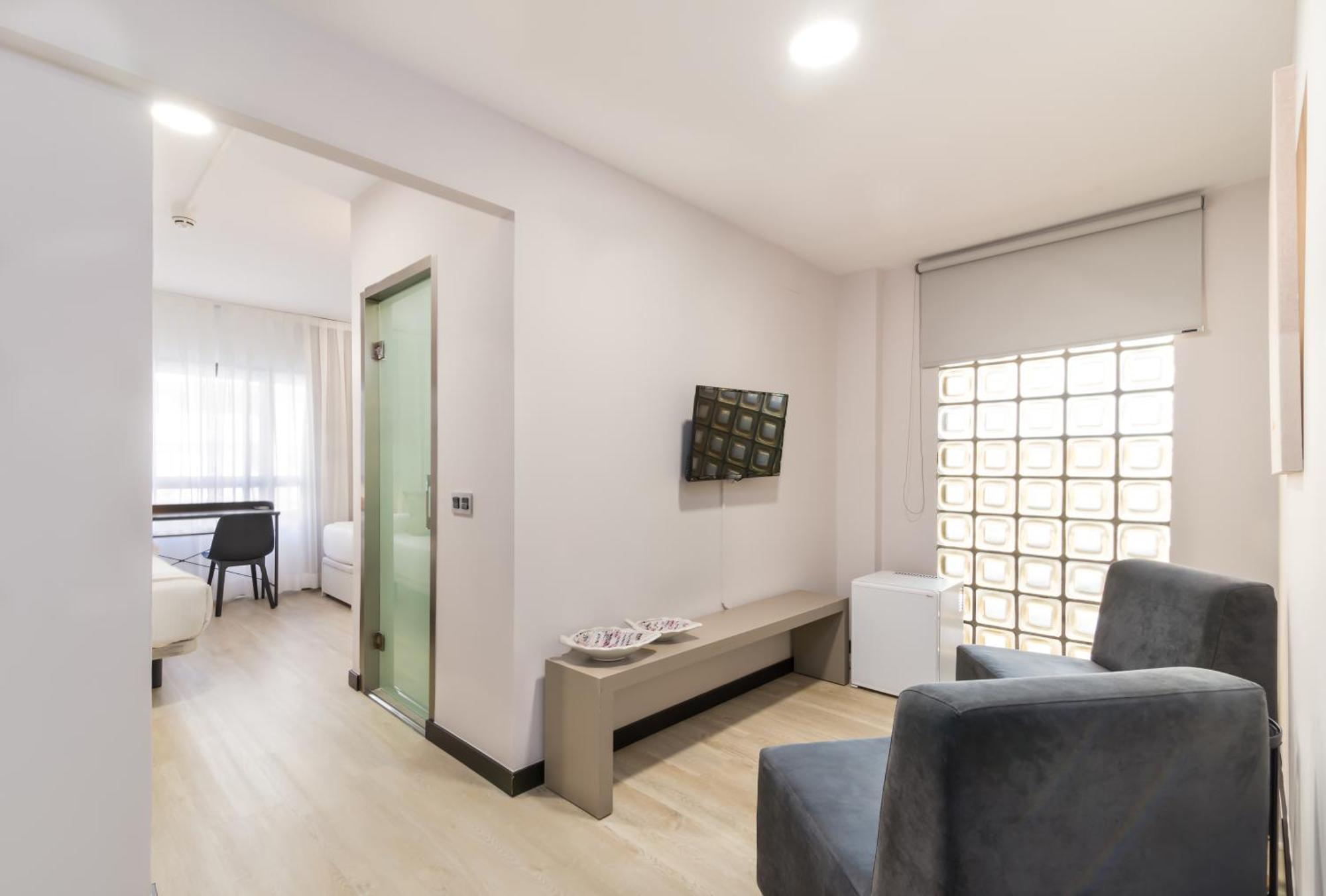 Roisa Hostal Boutique Madrid Buitenkant foto