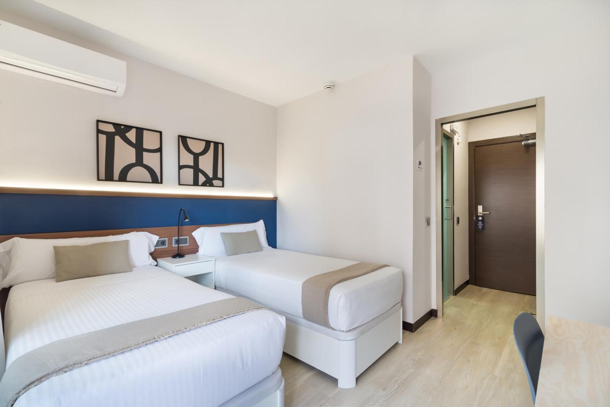 Roisa Hostal Boutique Madrid Buitenkant foto