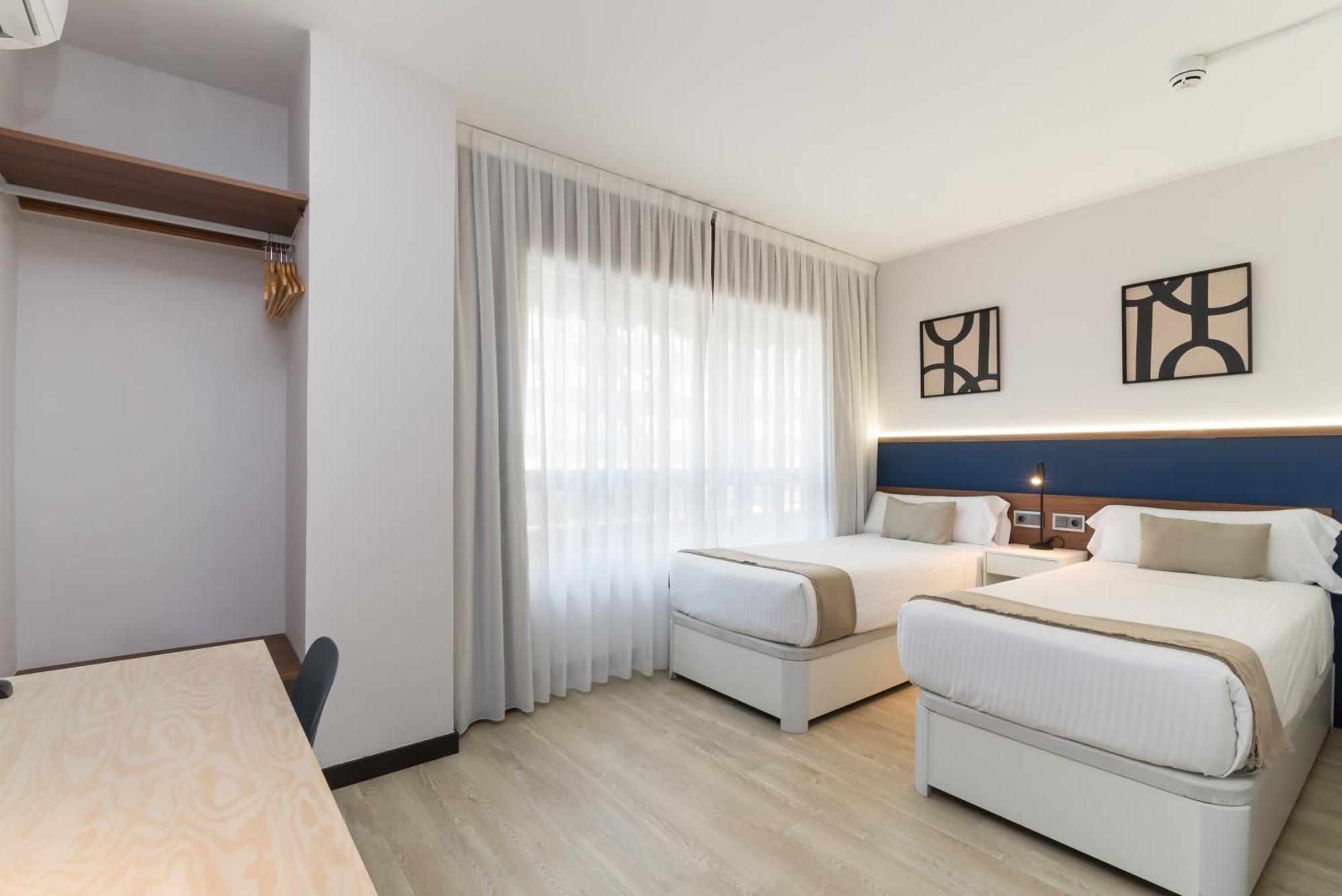 Roisa Hostal Boutique Madrid Buitenkant foto